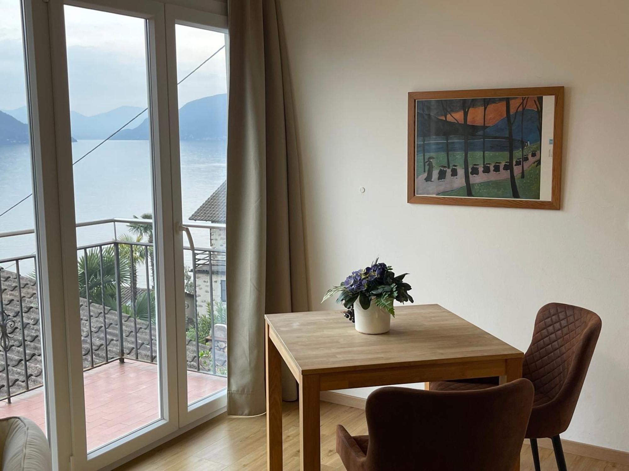Residenza Bettina Bnb & Ferienwohnungen Ronco sopra Ascona Rum bild